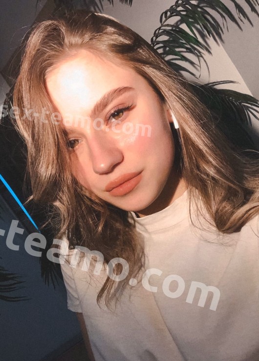 Катерина привлекательная девушка из Ирмино цена от 3500 руб