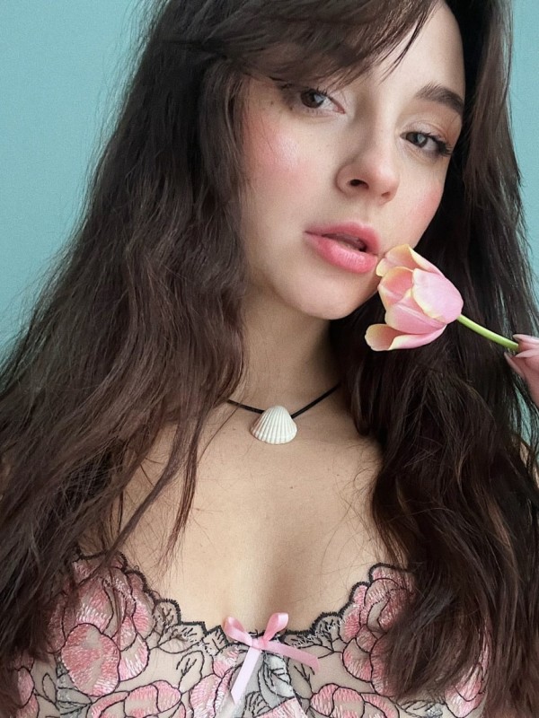 Рита привлекательная девушка из Ирмино цена от 6000 руб